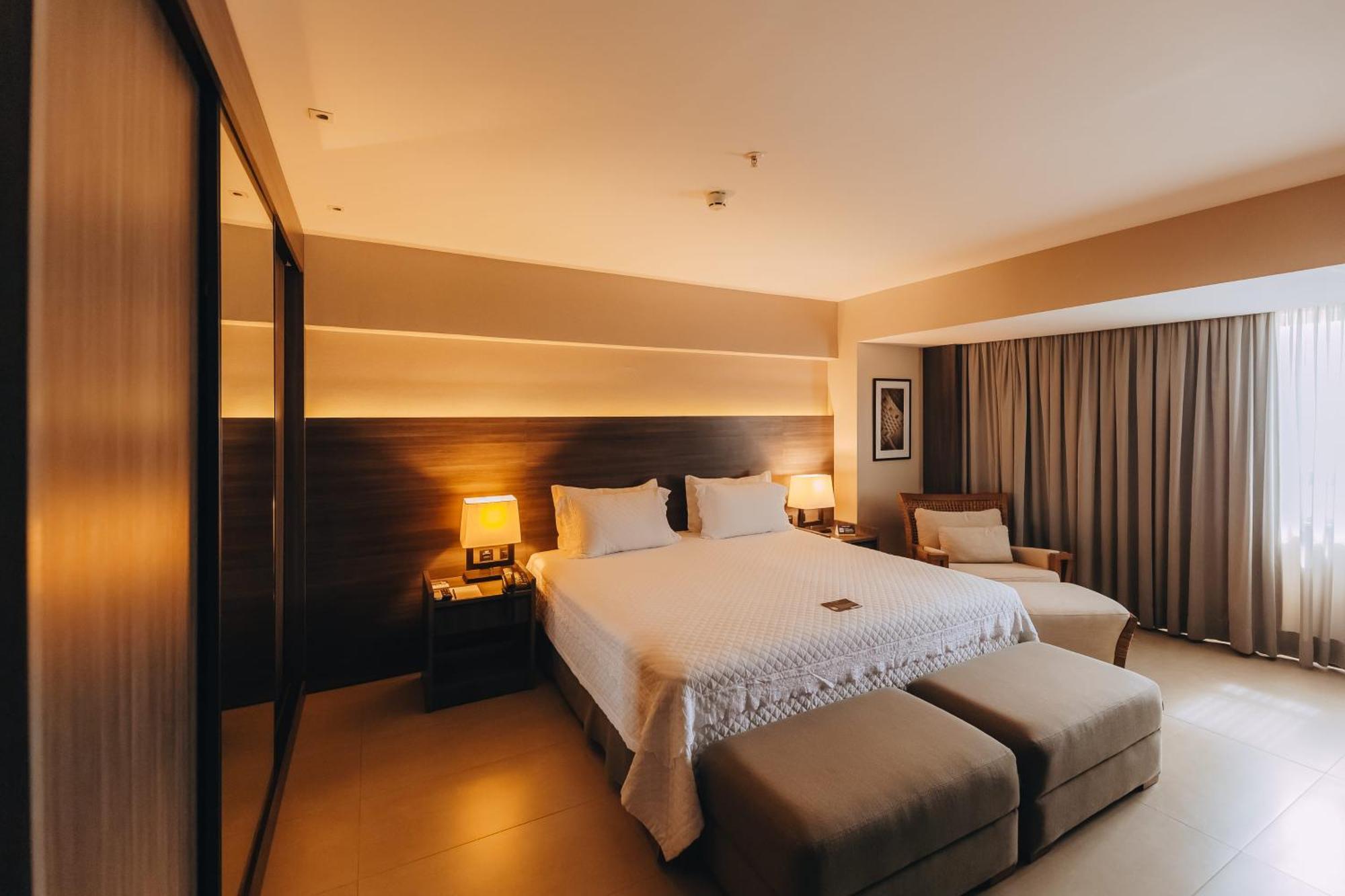 ホテル Golden Tulip Natal Ponta Negra エクステリア 写真
